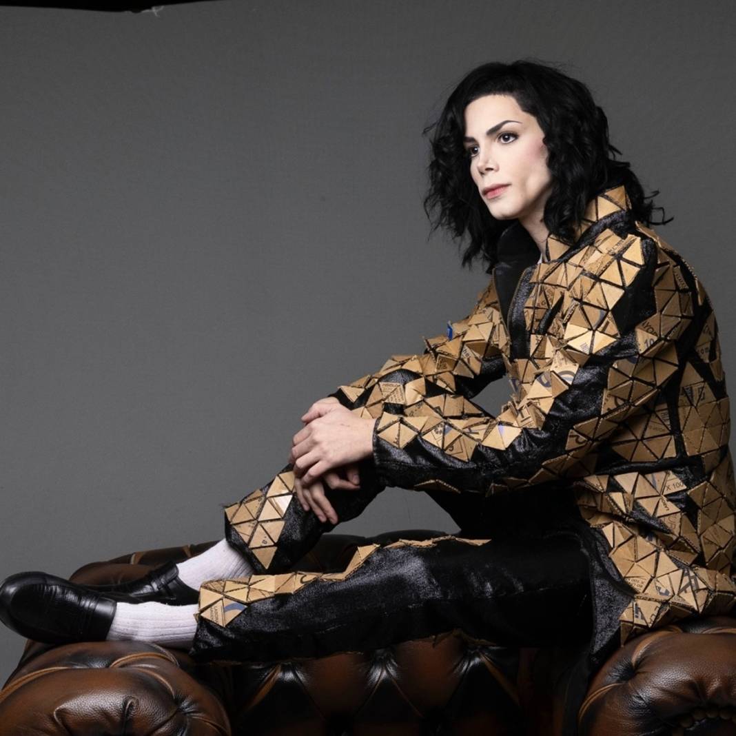 Michael Jackson'a benzemek için 40 bin dolar harcadı! Bakın neye benzedi... 20